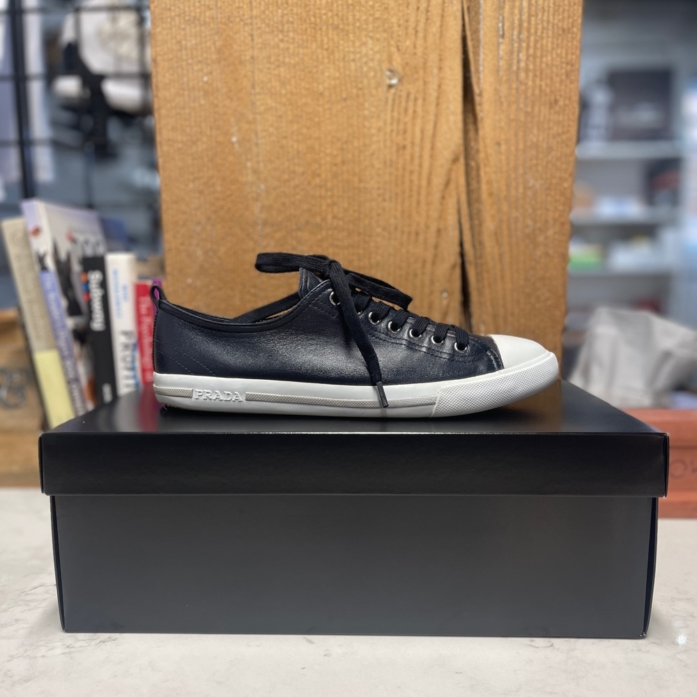 Prada Navy/White lowtop sneakers